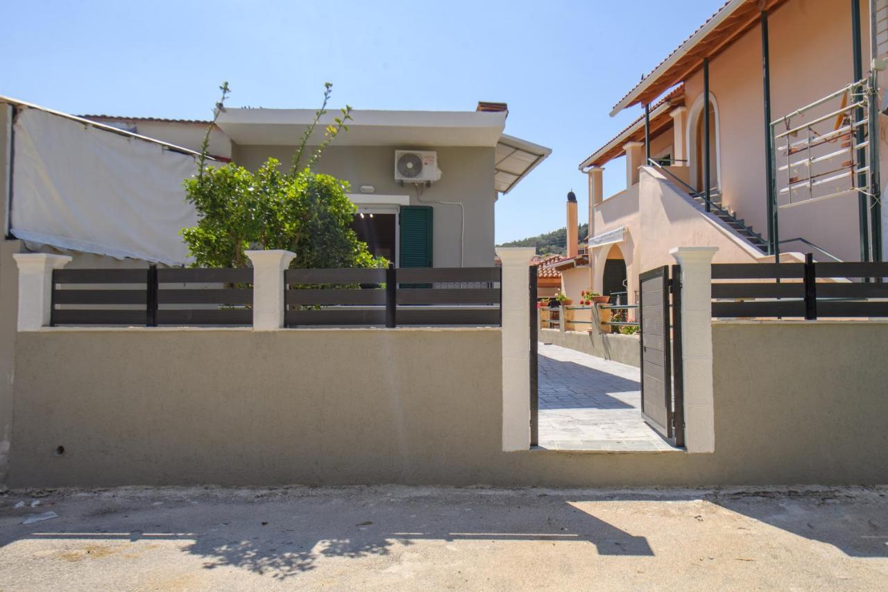 Fotini's By The Sea Appartement